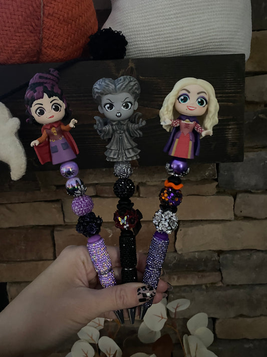 Pen topper with extra bling